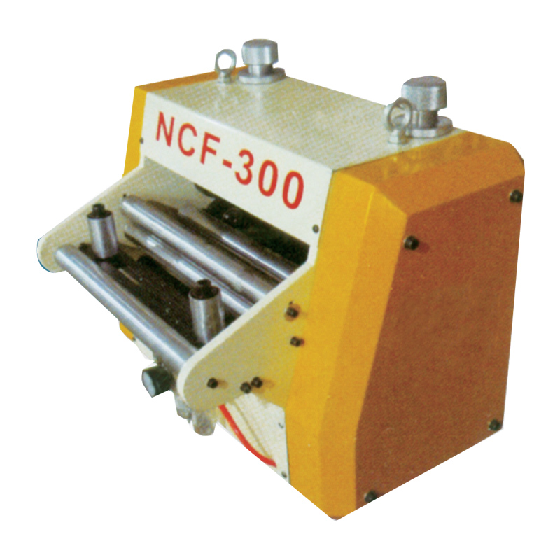 氣（qì）動（dòng）式NCF伺服機滾輪送料機NCF-300